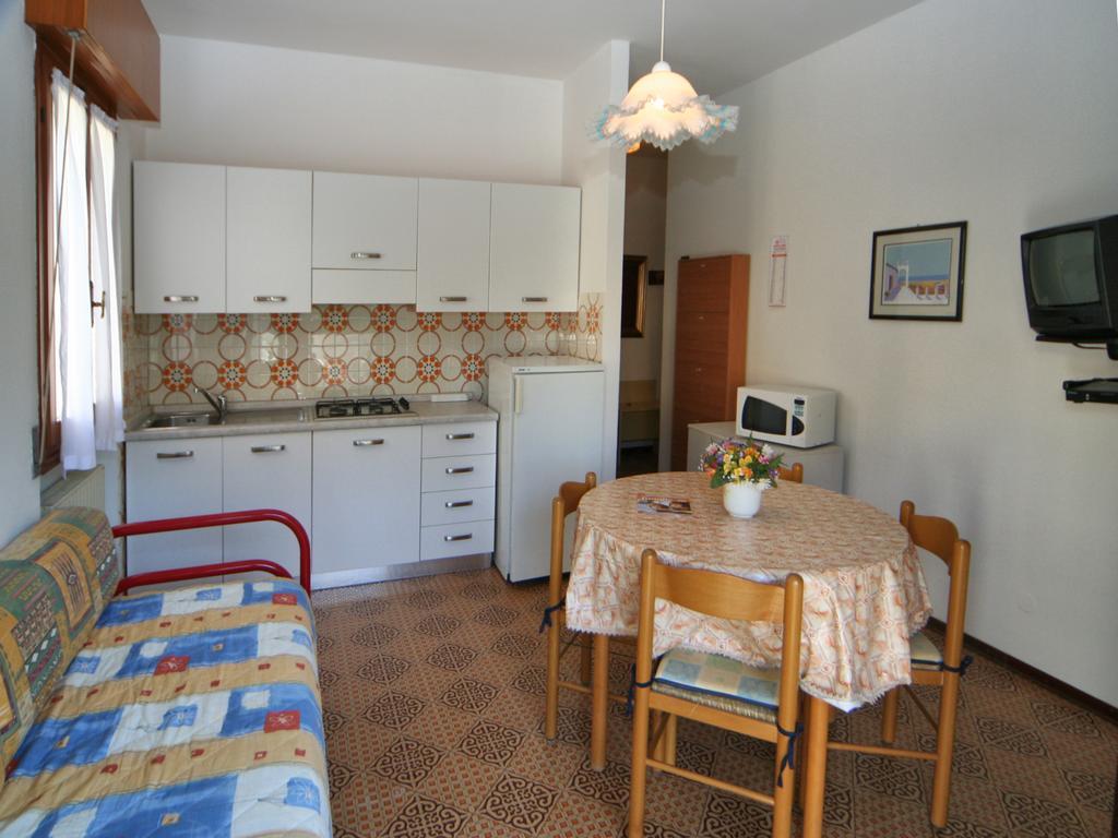 Apartamento Maria Lignano Sabbiadoro Exterior foto